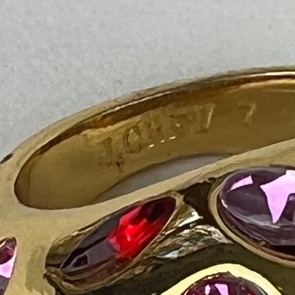 J Crew Crystal Dome Cocktail Ring Festival Red Cubic Zirconia Gold Plated size 7 - Picture 6 of 6